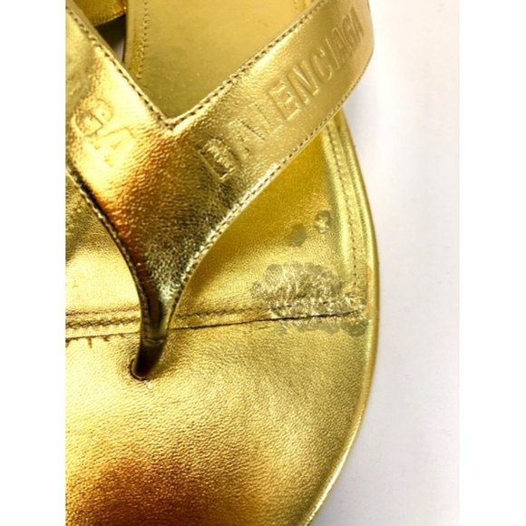 Balenciaga Gold Round Metallic Leather Flip Flops Sandals - Picture 5 of 12